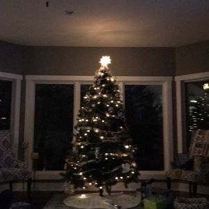 Meet your Posher, Liz